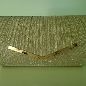 Women's clutch